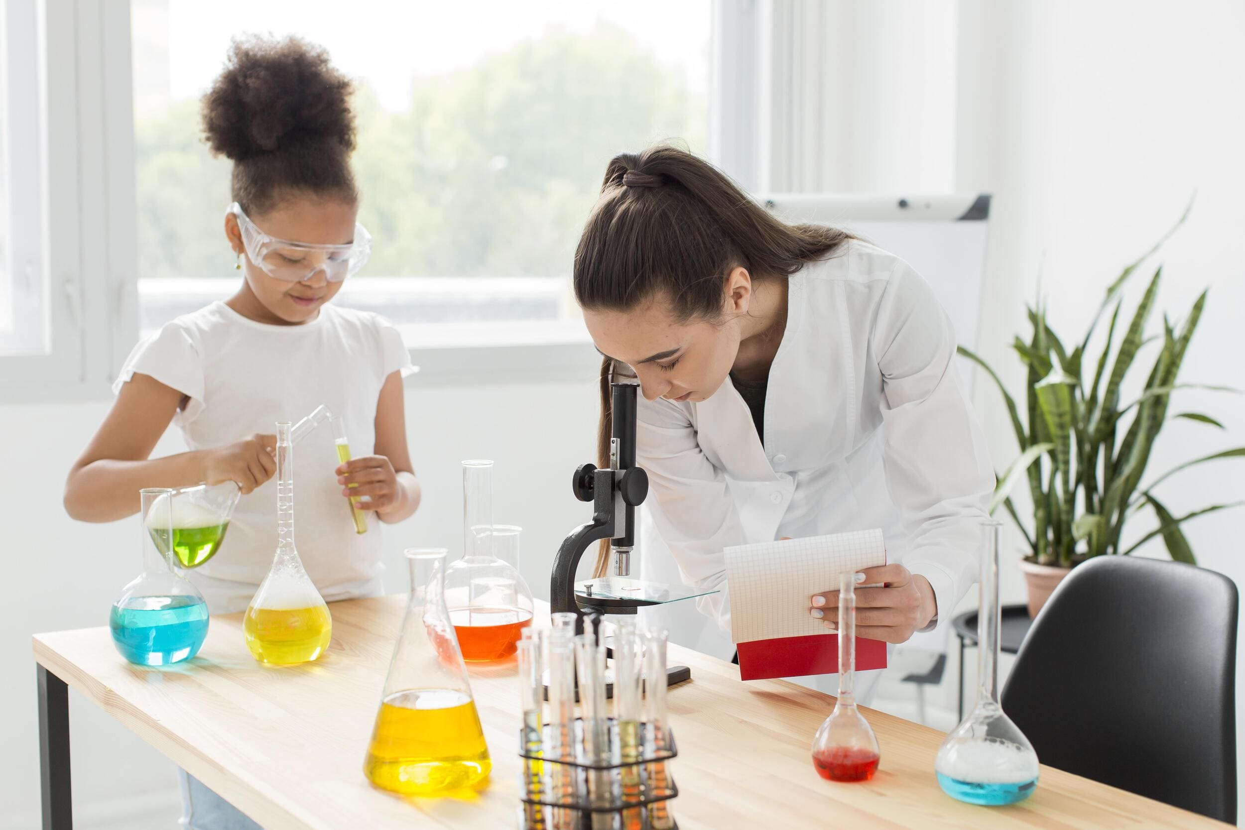 5 experimentos de ciências para crianças para fazerem na escola ou em casa